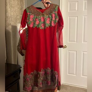 Shalwar kameez small 3 pc